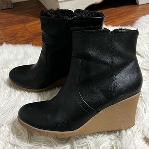 Womens black wedge boots